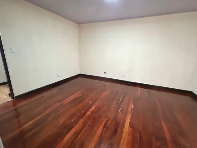 Super Económico. Escazu. Apartamento pequeño en San Rafael, Escazú, San José — ₡ 290 000 - Foto 2 de 14