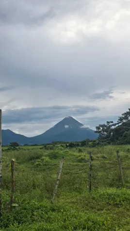 Se venden Lotes con EXCELENTE vista al Volcán Arenal en La Fortuna, San Carlos, Alajuela — ₡ 63 900 000 - Foto 3 de 8