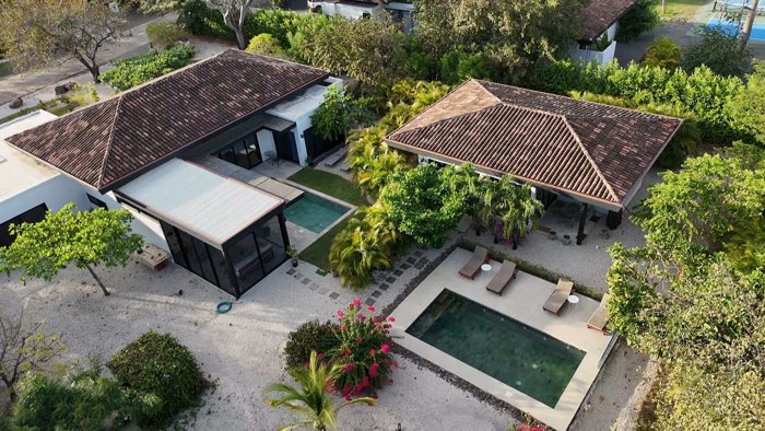 Exclusive Dual-Residence Property in Hacienda Pinilla en Santa Cruz, Guanacaste — $1,697,000 - Foto 2 de 17