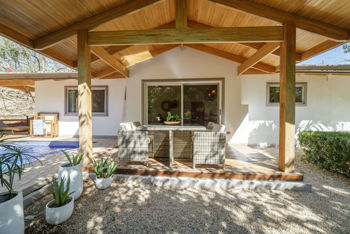 Casa con Piscina Privada en Nosara a Solo 5 Minutos de Playa Pelada in Nosara, Nicoya, Guanacaste — $749,000 - Photo 5 of 40