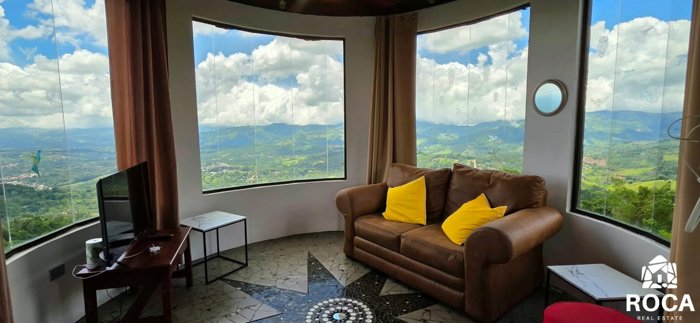 Beautiful mountain and city view for sale in San Rafael de Pérez Zeledón in Páramo, Pérez Zeledón, San José — $210,000 - Photo 1 of 10