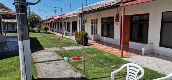 VENTA DE APARTAMENTO AMOBLADO, PUNTARENAS, JACÓ, CONDOMINIO DON PACO en Jacó, Garabito, Puntarenas — $98,000