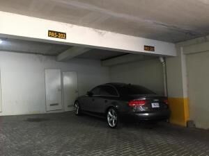 Venta de Apartamento en San Ana, San José / OFC en Santa Ana, San José — $145,000