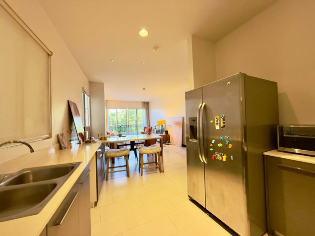 Apartmento de 1 habitación en escazu con vista in Escazú, San José — $225,000 - Photo 2 of 19