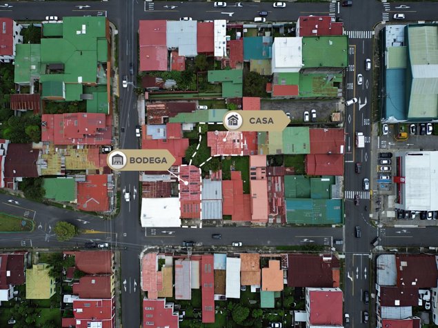 VENTA DE BODEGA Y CASA EN SAN JUAN DE TIBÁS, UBICACIÓN ESTRATÉGICA in San Juan, Tibás, San José — $408,000