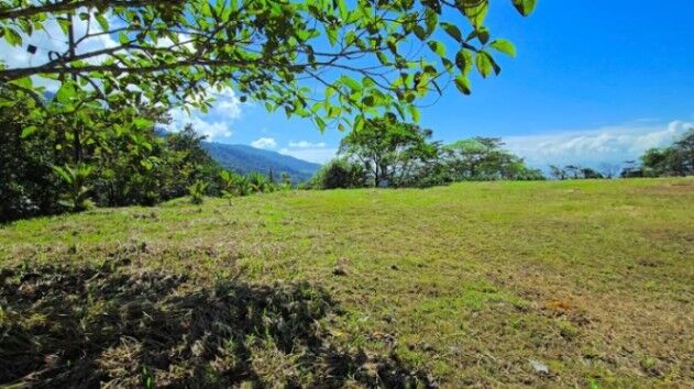 HERMOSO TERRENO EN VENTA EN VISTAS DEL CHIRRIPÓ, PÉREZ ZELEDÓN  in San Isidro De El General, Pérez Zeledón, San José — $160,000