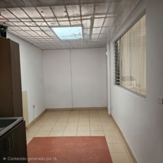 Casa en Venta en Guadalupe,Mata de Platano,Alquilada,Res. Cerrado en Mata de Plátano, Goicoechea, San José — 65 000 000 ₡ - Foto 5 de 17
