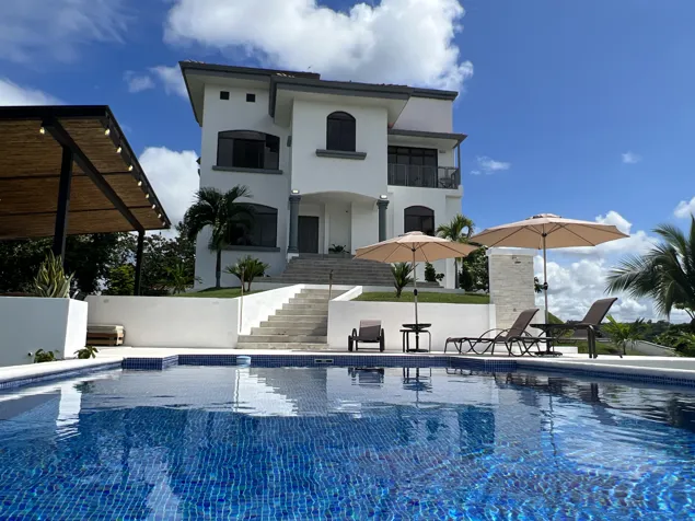 For Sale, Luxurious Beach House in Esterillo, Jaco. Costa Rica. in Parrita, Puntarenas — $885,000