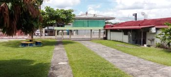 Hotel / Cabinas Guapiles *** Oportunidad de Negocio*** en Guápiles, Pococí, Limón — $2,250,000 - Foto 2 de 7