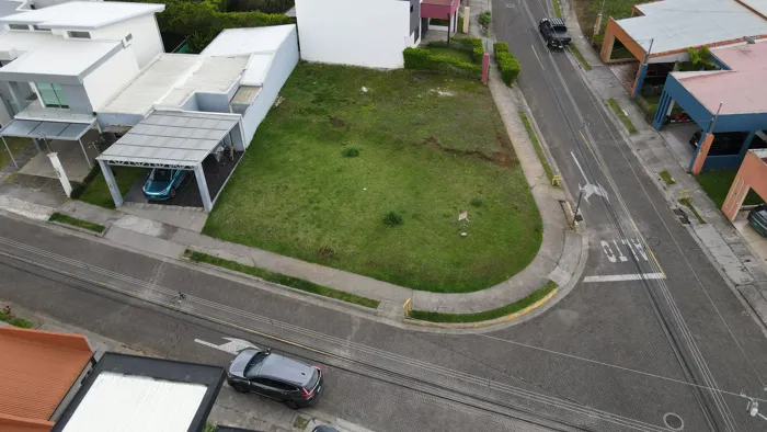 Lote de 245m2 en Concepción de La Unión en Concepción, La Unión, Cartago — ₡ 50 000 000