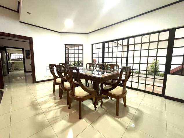 Casa exclusiva en venta con piscina y áreas premium en Santo Domingo de Heredia in San Vicente, Santo Domingo, Heredia — ₡ 290 000 000 - Photo 2 of 16