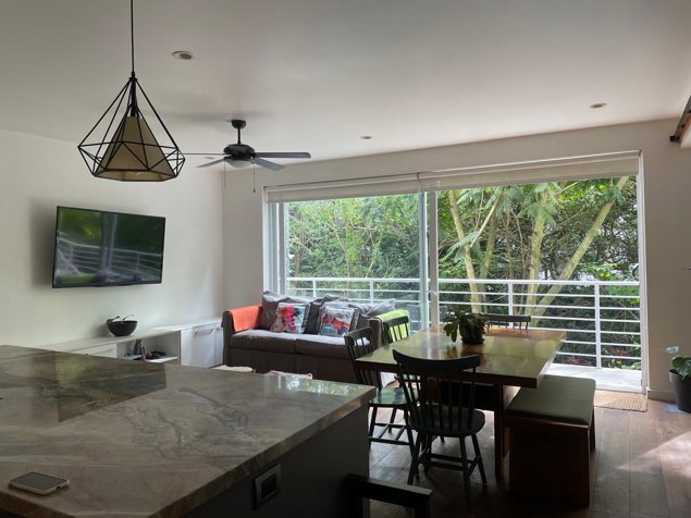 Viva Distrito 4 con Jardín Privado | Apartamento en Alquiler en Escazú in Jardín, Dota, San José — $2,800