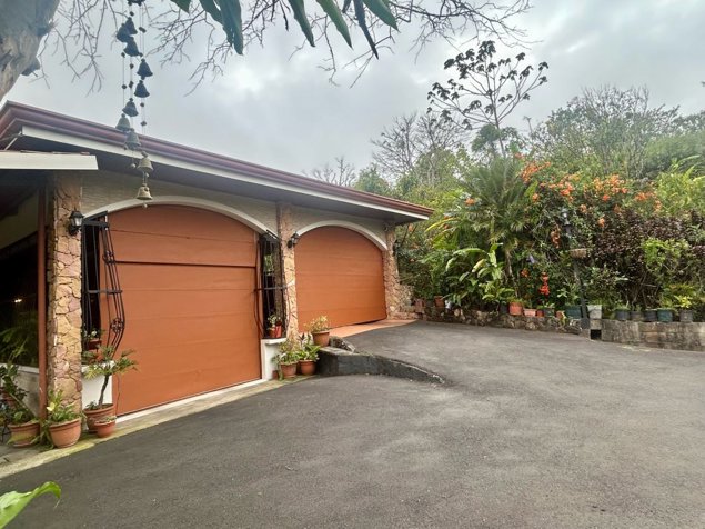 VENTA DE QUINTA CON CASA, APTO Y PISCINA, SAN RAMÓN, SAN ISIDRO en San Isidro, San Ramón, Alajuela — $430,000