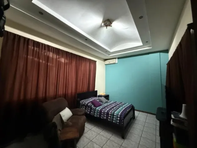 Se vende edificio industrial de 2 plantas en Heredia 26-508 en Heredia — $685,000 - Foto 3 de 13