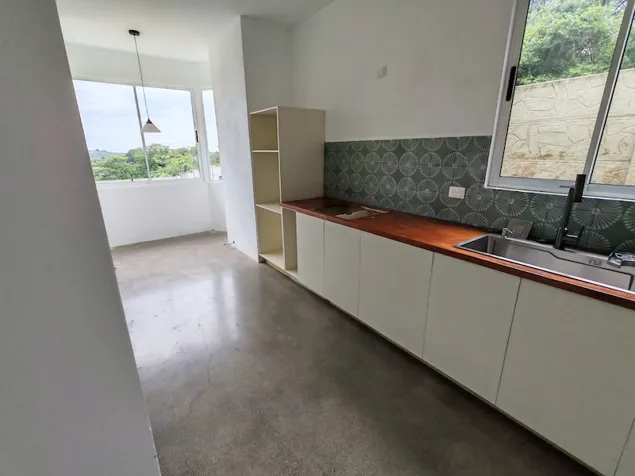 Casa En Venta En La Ceiba, Orotina, Alajuela en La Ceiba, Orotina, Alajuela — ₡ 94 205 082 - Foto 2 de 13