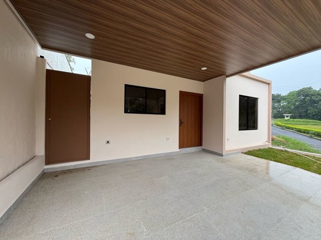 Venta de casa en Condominio La Francia, Alajuela en Alajuela — ₡ 95 615 000 - Foto 2 de 42
