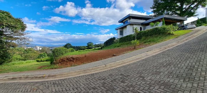 Lot for Sale in Hacienda Natura- Naranjo in San Miguel, Naranjo, Alajuela — ₡ 47 000 000 - Photo 3 of 4