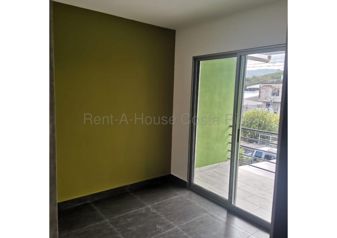 Venta de Casa AMUEBLADA en Condominio Nobleza de Coris, El Guarco-El Tejar. RAH 27-437 en El Tejar, El Guarco, Cartago — 85 000 000 ₡ - Foto 5 de 10