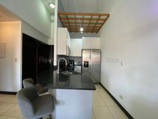 Se alquila apartamento en Santa Ana San José 27-174 in Santa Ana, San José — $1,250