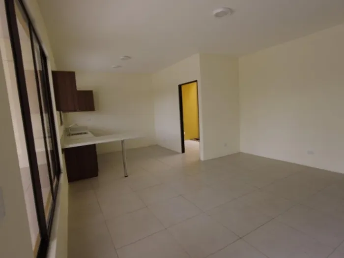 Venta de Casa en San Rafael de Heredia. RAH 26-137 in San Rafael, Heredia — $185,000 - Photo 2 of 14