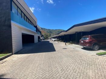 CASA EN VENTA EN SAN ANTONIO ESCAZÙ en San Antonio, Escazú, San José — $400,000 - Foto 5 de 11