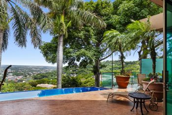 Venta de lujosa casa en Santa Ana en Pozos, Santa Ana, San José — $1,800,000 - Foto 5 de 46