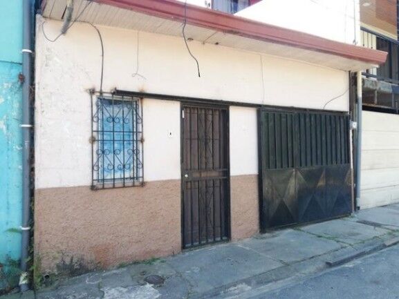 Venta de Casa + Apto en Hospital, San José. RAH 24-1344 en Hospital, San José — ₡ 52 500 000