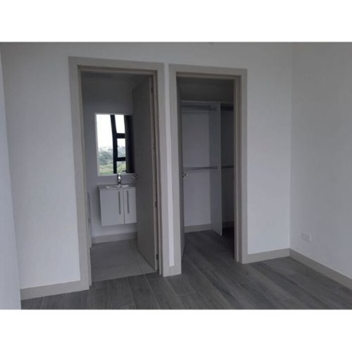 ALQUILER DE APARTAMENTO, SAN JOSE, SABANA, NUCLEO SABANA en Mata Redonda, San José — $1,200