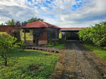 Venta de Lote con cabaña y Rancho  en La Fortuna, San Carlos, Alajuela — 50 000 000 ₡ - Foto 4 de 6