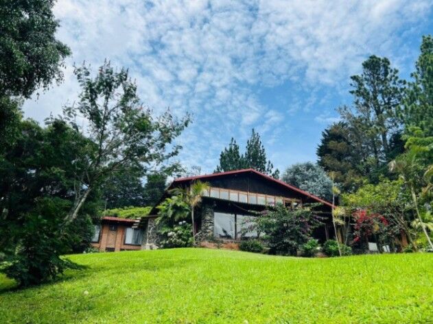 Venta de Hotel en Barva San José de La Montaña. RAH 25-1917  in San José de La Montaña, Barva, Heredia — $950,000