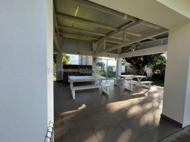 Venta de Apartamento en Ulloa-Heredia. en Ulloa, Heredia — $120,492