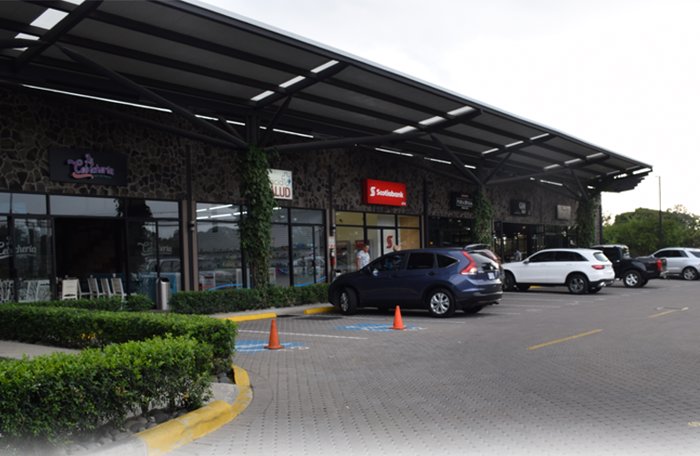 ALQUILO LOCAL COMERCIAL - SUPER UBICACION - LA RIVERA DE BELEN 120 M2 en La Ribera, Belén, Heredia — $2,400