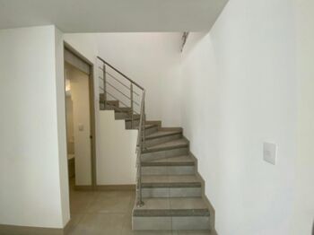 MLS-25-1551 KQ ALQUILER CASA NUEVA SAN RAFAEL ESCAZU  in San Rafael, Escazú, San José — $2,200 - Photo 4 of 10