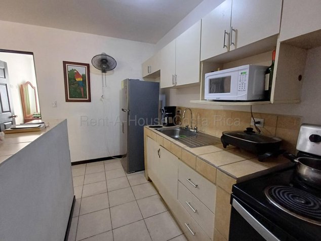 Alquiler de Casa de Playa AMUEBLADA en Garabito-Jacó. RAH 26-1666 en Jacó, Garabito, Puntarenas — $1,400