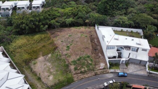Venta de Espectacular Lote de Terreno en Escazú / Mls. 26-717 OFC JB in Escazú, San José — $343,000
