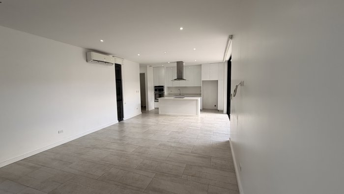 Casa de una planta en Condominio | Santa Ana, San José in Santa Ana, San José — $400,000