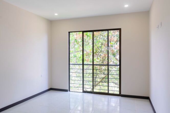 Hermosa y moderna casa en San Jerónimo, Naranjo, Alajuela — ₡ 72 000 000