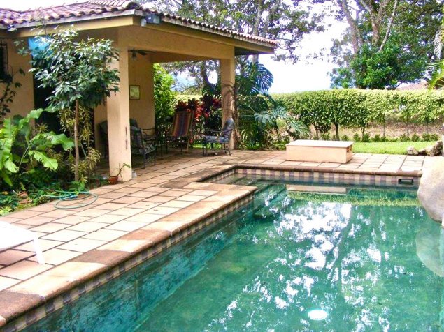 Casa en venta Los Reyes La Guacima en Guácima, Alajuela — $632,000 - Foto 2 de 22