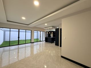 Venta de casa en Condominio Distrito San Juan in Concepción, La Unión, Cartago — 165 000 000 ₡ - Photo 4 of 19
