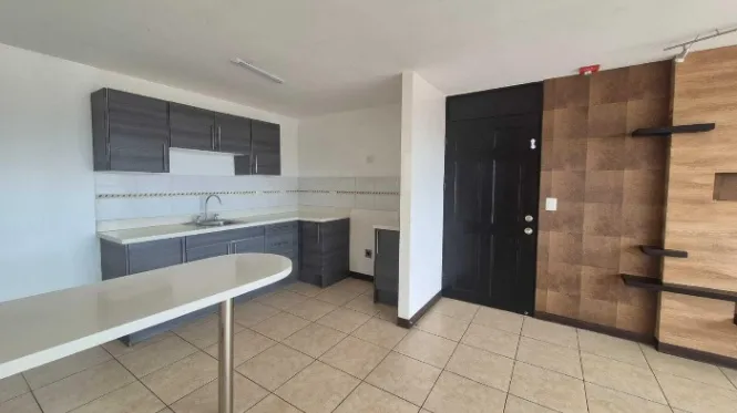 Alquiler de apartamento en Condominio Oasis Hatillo en Hatillo, San José — $900 - Foto 2 de 13