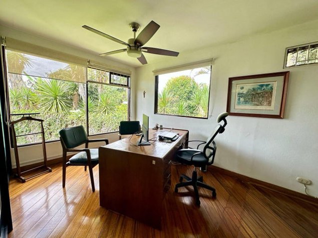 Alquiler de Casa Comercial en Curridabat-Granadilla. RAH 26-1927 in Granadilla, Curridabat, San José — $3,200