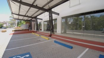 Excelente local comercial en venta en Jacó in Jacó, Garabito, Puntarenas — $199,500 - Photo 2 of 10
