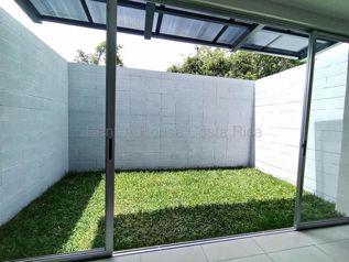 Alquiler de Casa en Santo Domingo-San Vicente, Heredia. RAH 27-465 en San Vicente, Santo Domingo, Heredia — $1,450 - Foto 5 de 20