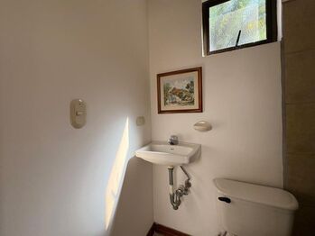 Alquiler de Casa en Pozos de Santa Ana. RAH 26-1199 en Pozos, Santa Ana, San José — $1,850 - Foto 5 de 19
