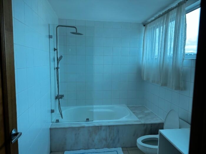 Alquiler de Apartamento en Condominio Santa Ana. RAH 26-770  en Santa Ana, San José — $1,100