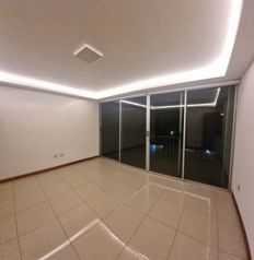 Apartamento en alquiler en Lomas de Ayarco Sur in Sánchez, Curridabat, San José — $1,200 - Photo 4 of 26
