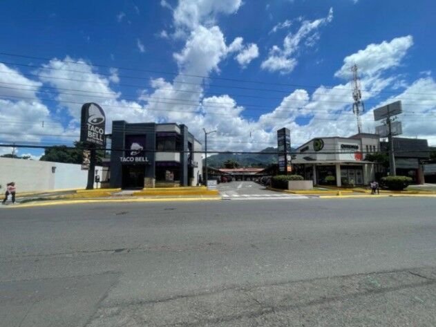 Venta de Local Comercial en San Rafael de Escazú. RAH 26-185 in San Rafael, Escazú, San José — $230,000