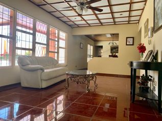 Venta de casa en Heredia, San Joaquin de Flores - Esquinera, uso mixto in San Joaquín, Flores, Heredia — $1,850,000 - Photo 5 of 31
