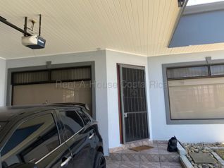 Venta de Casa de 3 Habitaciones en San Antonio de Escazu - Photo 3 of 3