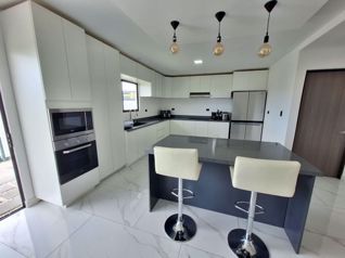 Tres Rios casa en condominio Hacienda Peraz en Tres Ríos, La Unión, Cartago — 1 600 ₡ - Foto 5 de 21